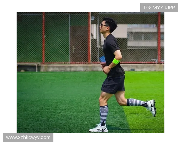 飞盘战术解析：西安飞盘队的盯防策略与技巧揭秘